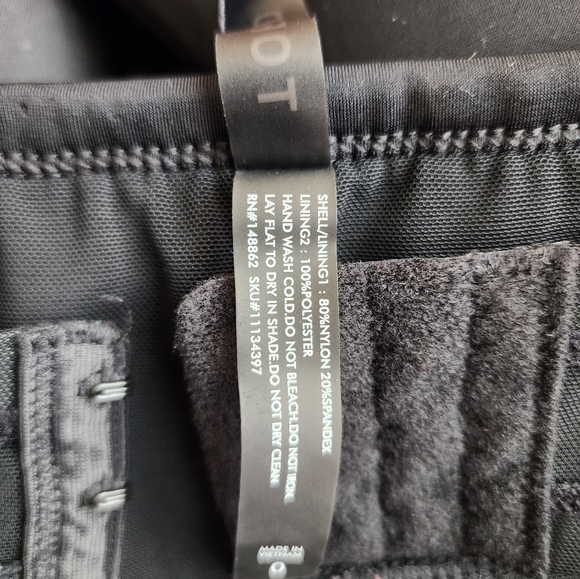 Torrid size 0 ruffle off shoulder swimsuit - Picture 9 of 12